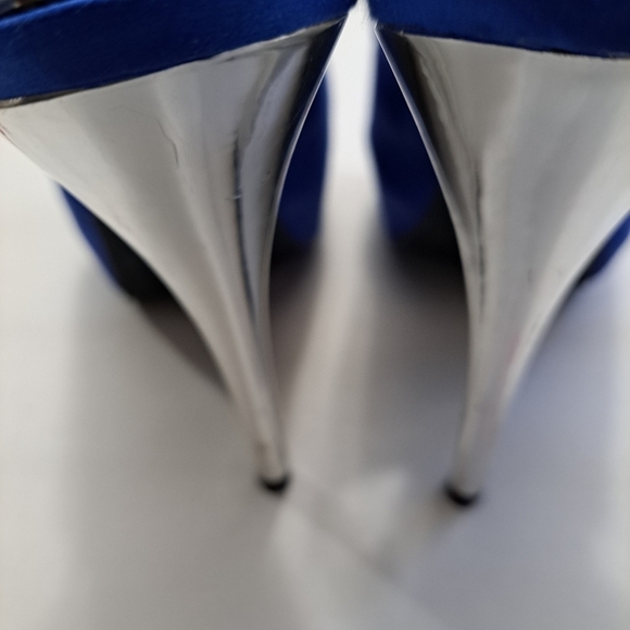 Quipid Satin & Glitter Open Toe Slingback Sandal - Picture 6 of 11